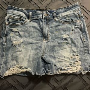 Judy Blue Paint Splatter Shorts